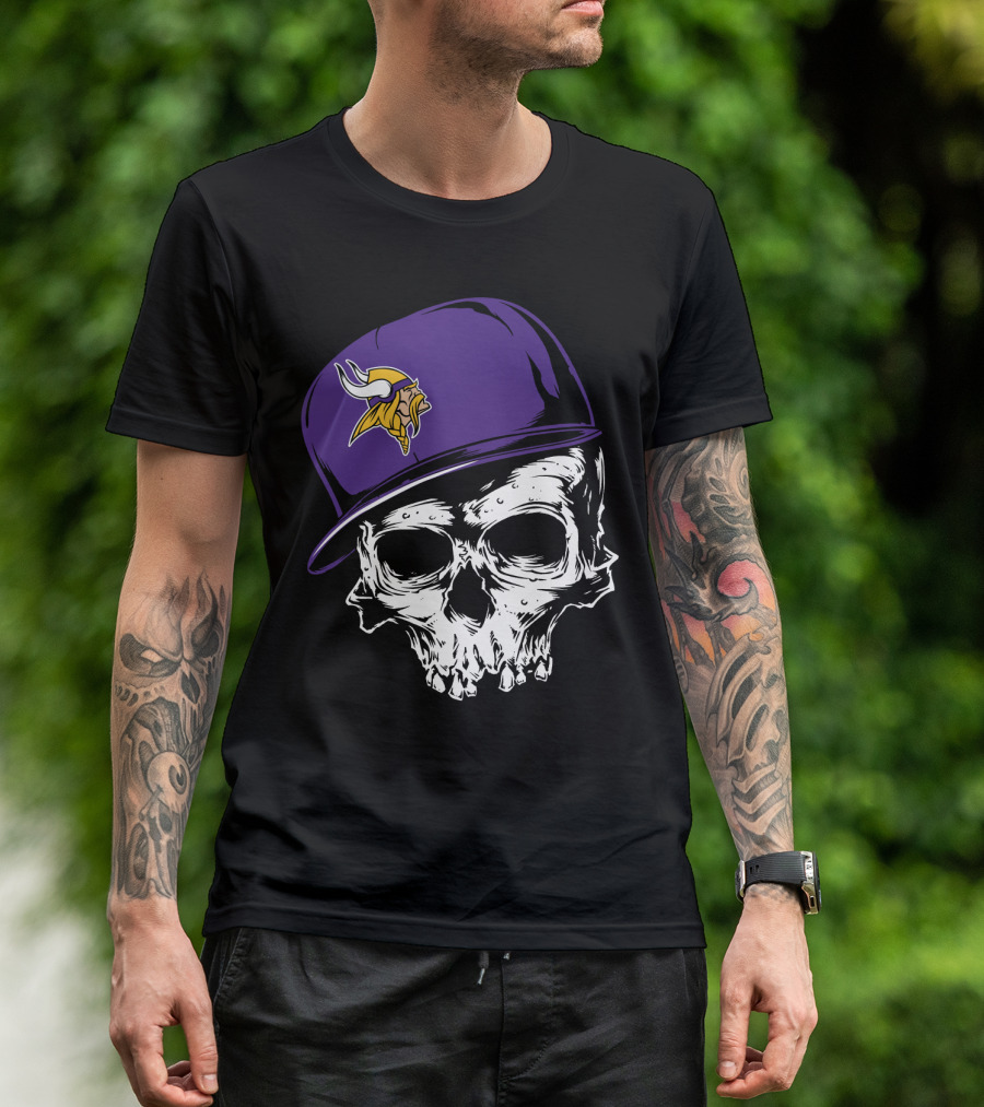Minnesota Vikings Skull Purple Hat T-Shirt