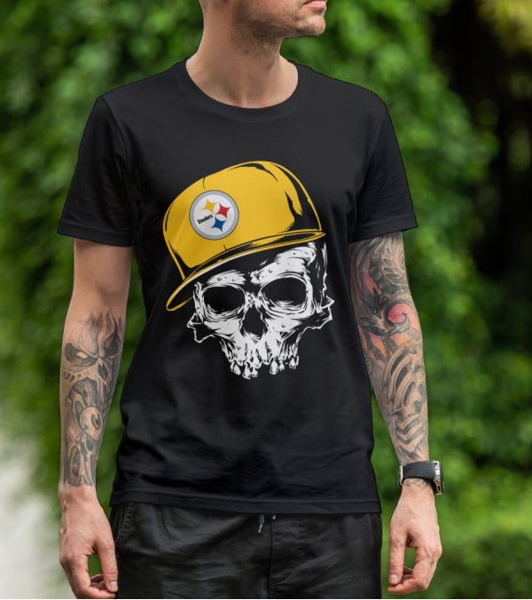 Pittsburgh Steelers Skull With Yellow Cap T-Shirt