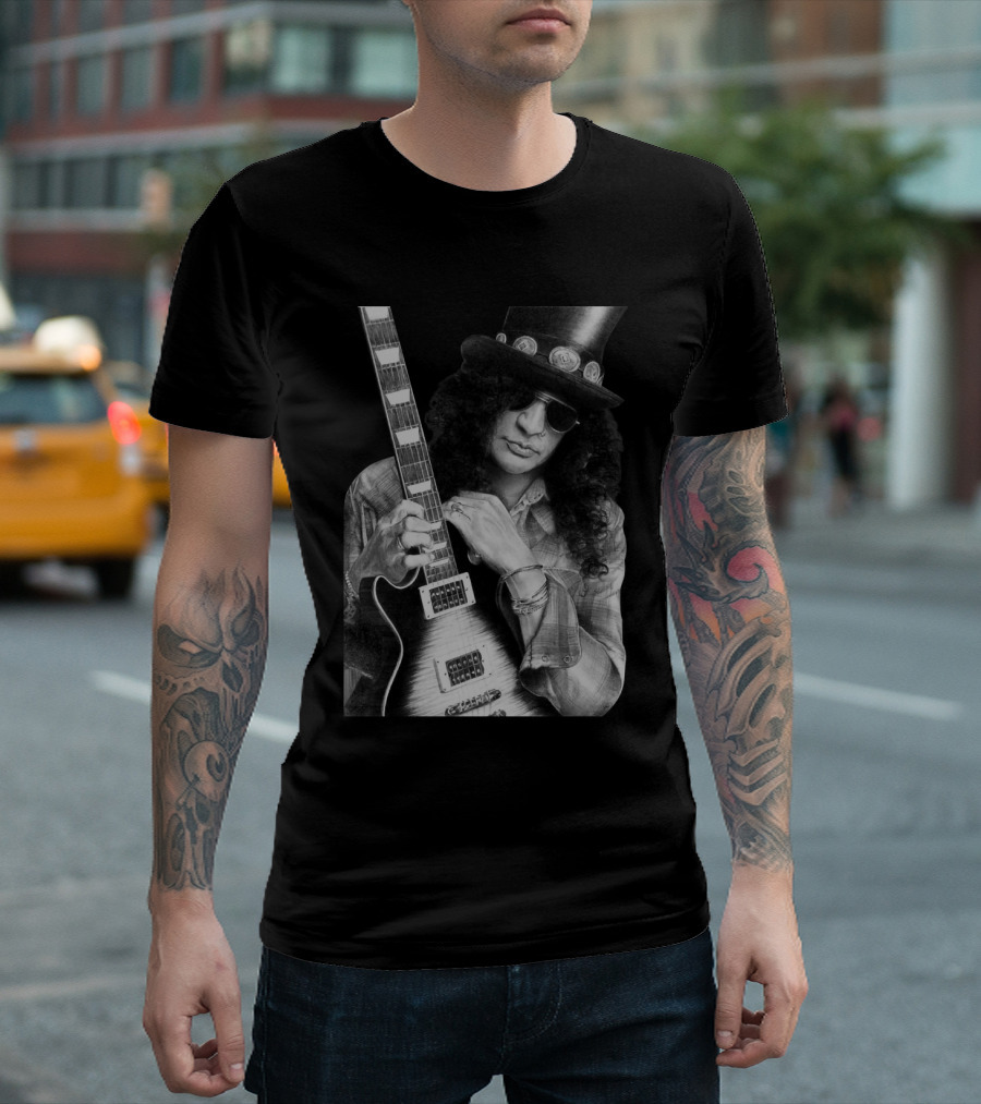 Guns N' Roses Slash With Guitar Iconic Black And White T-Shirt