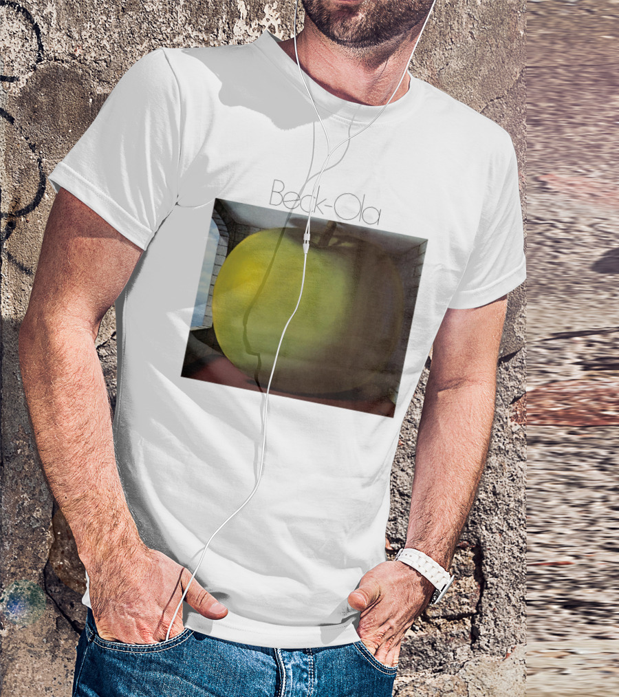 TJB 01 Beck Ola Album Cover Large Green Apple T-Shirt