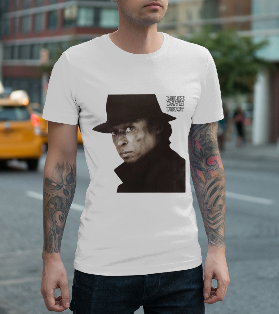 Miles Davis Decoy Portrait Mdv-Ms T-Shirt