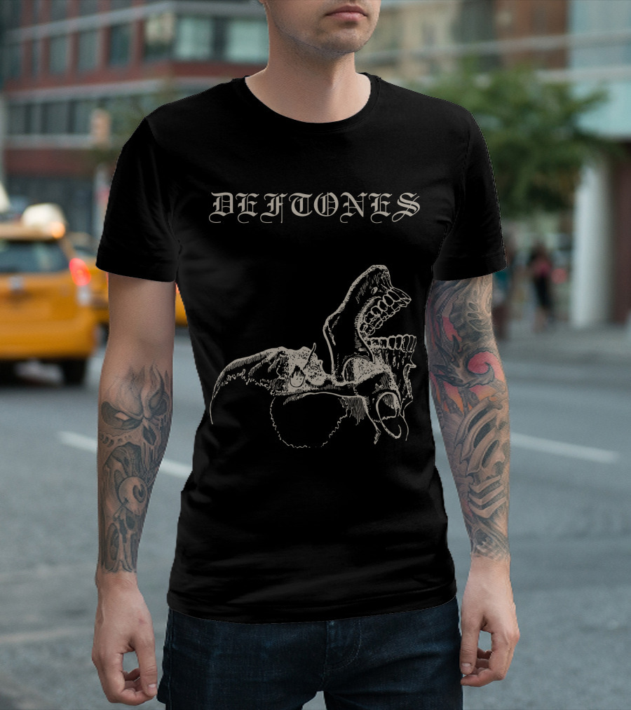 Deftones Skull Art Dtn (50) T-Shirt