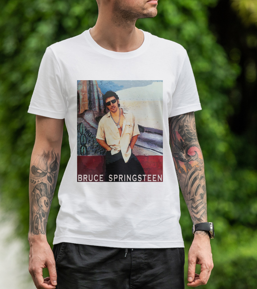 Bruce Springsteen Retro Sunglasses Style Music Legend T-Shirt