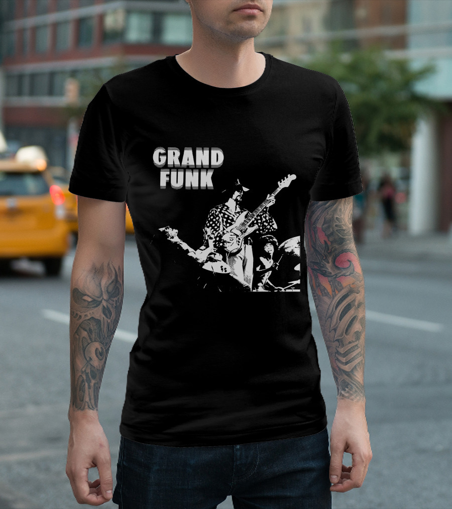 Grand Funk Railroad Live Concert Performance Retro Style T-Shirt