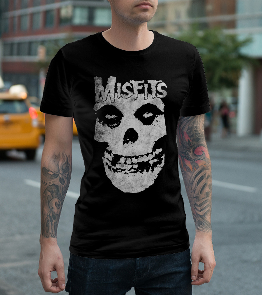 Misfits Skull Logo Black And White Classic T-Shirt