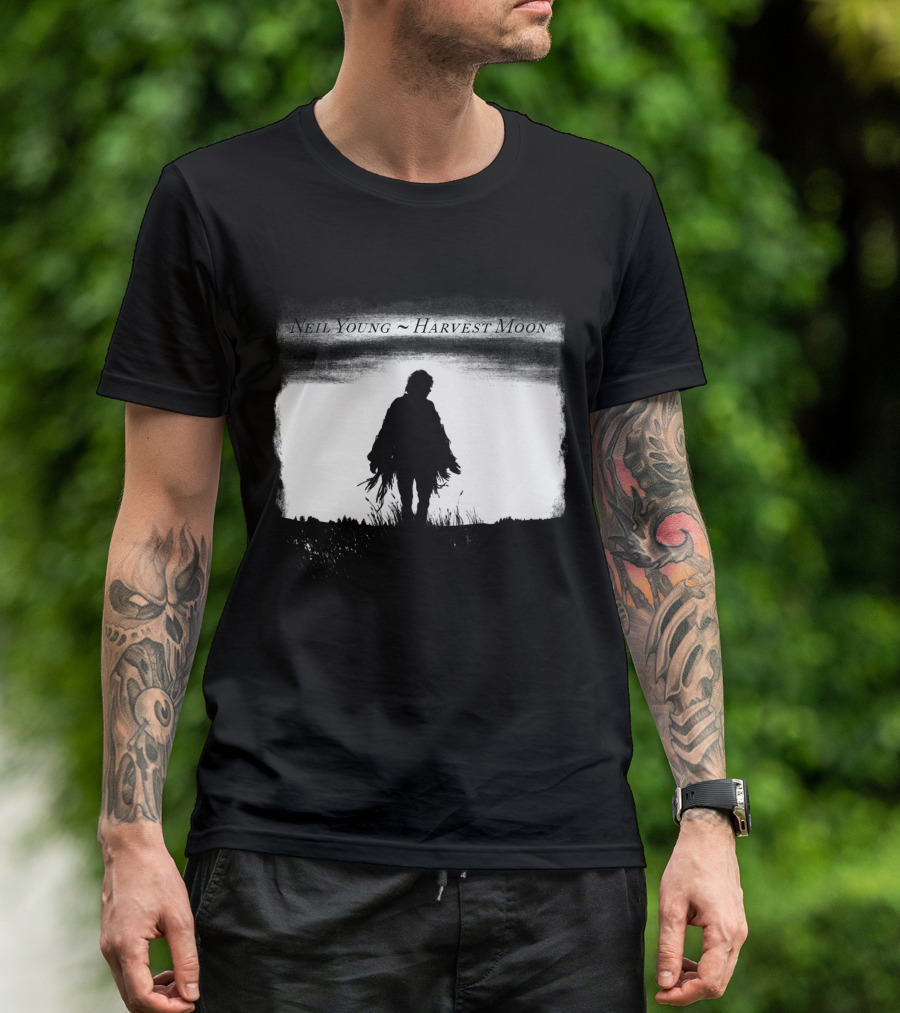 Neil Young Harvest Moon Silhouette Dark Horizon Scene T-Shirt