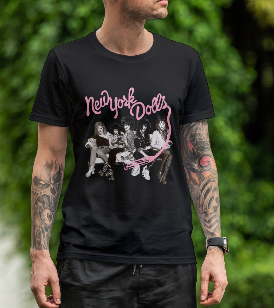 New York Dolls Band Pink Logo And Group Photo T-Shirt