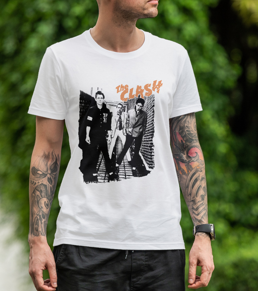 The Clash Black And White Alley Photo Band Members T-Shirt