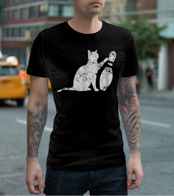 Ornery Alley Cat Tipping Bowling Pin Vintage T-Shirt