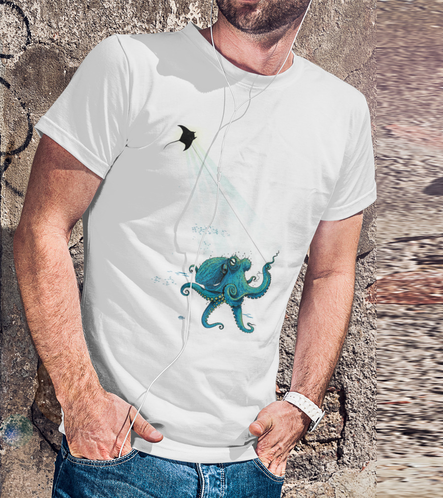 KiteManta O Octopus Flying Manta Ray T-Shirt