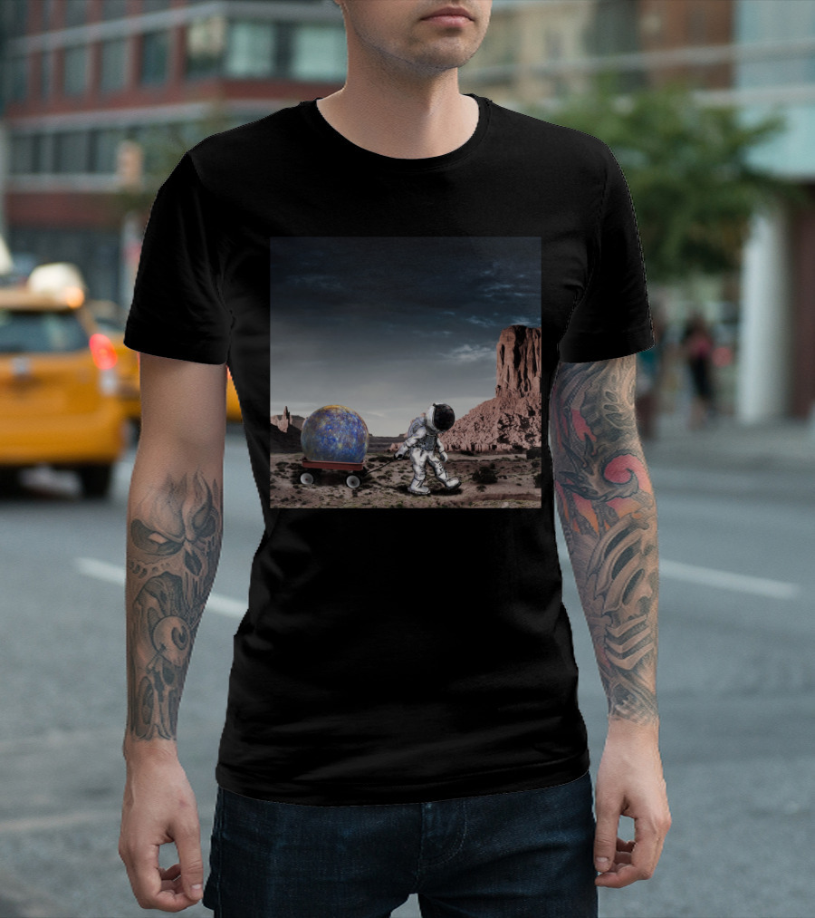 Astronaut Found It Over There Desert Landscape with Earth in Wagon T-Shirt