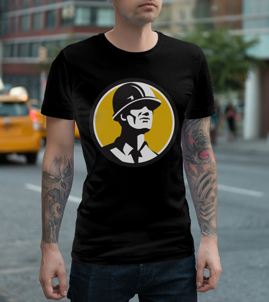 Builder Hardhat Looking Forward Circle R Retro Construction Worker T-Shirt