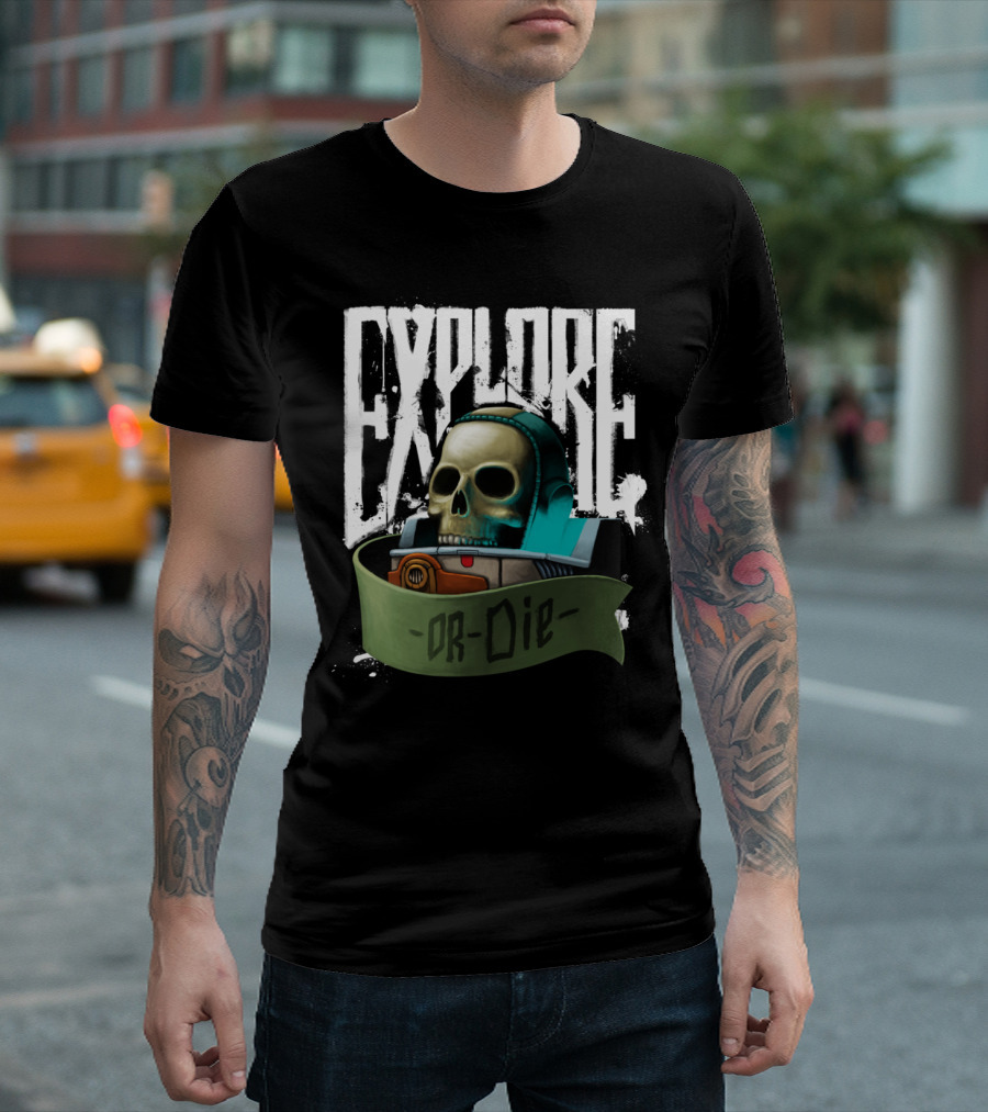 Explore Or Die Skull Spacesuit Retro Adventure T-Shirt