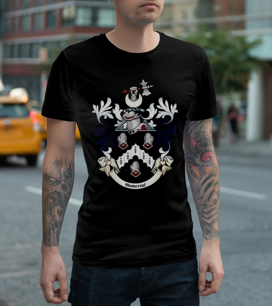Gomersal Family Crest Coat of Arms Emblem T-Shirt