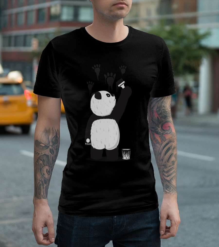 Panda Graffiti Artist Painting Paw Prints Pandalism T-Shirt