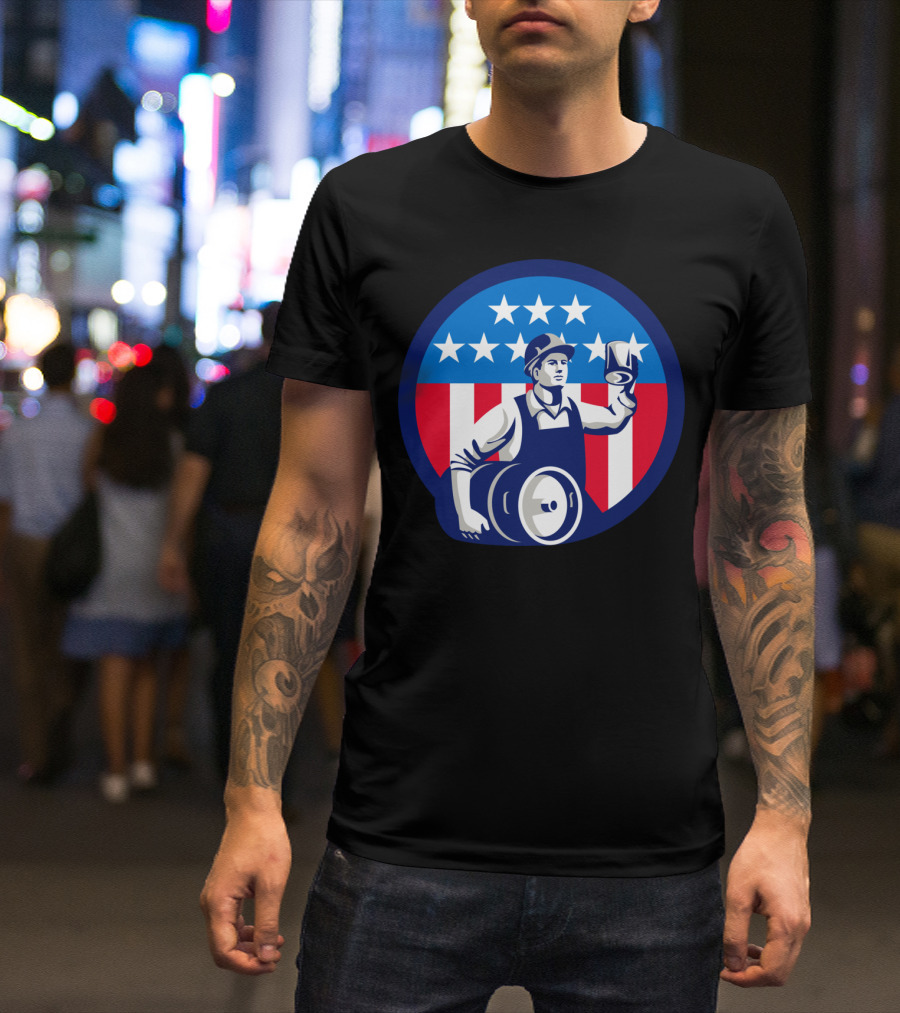 American Builder Beer Keg Flag Circle Ret Distressed Vintage Retro Patriotic T-Shirt