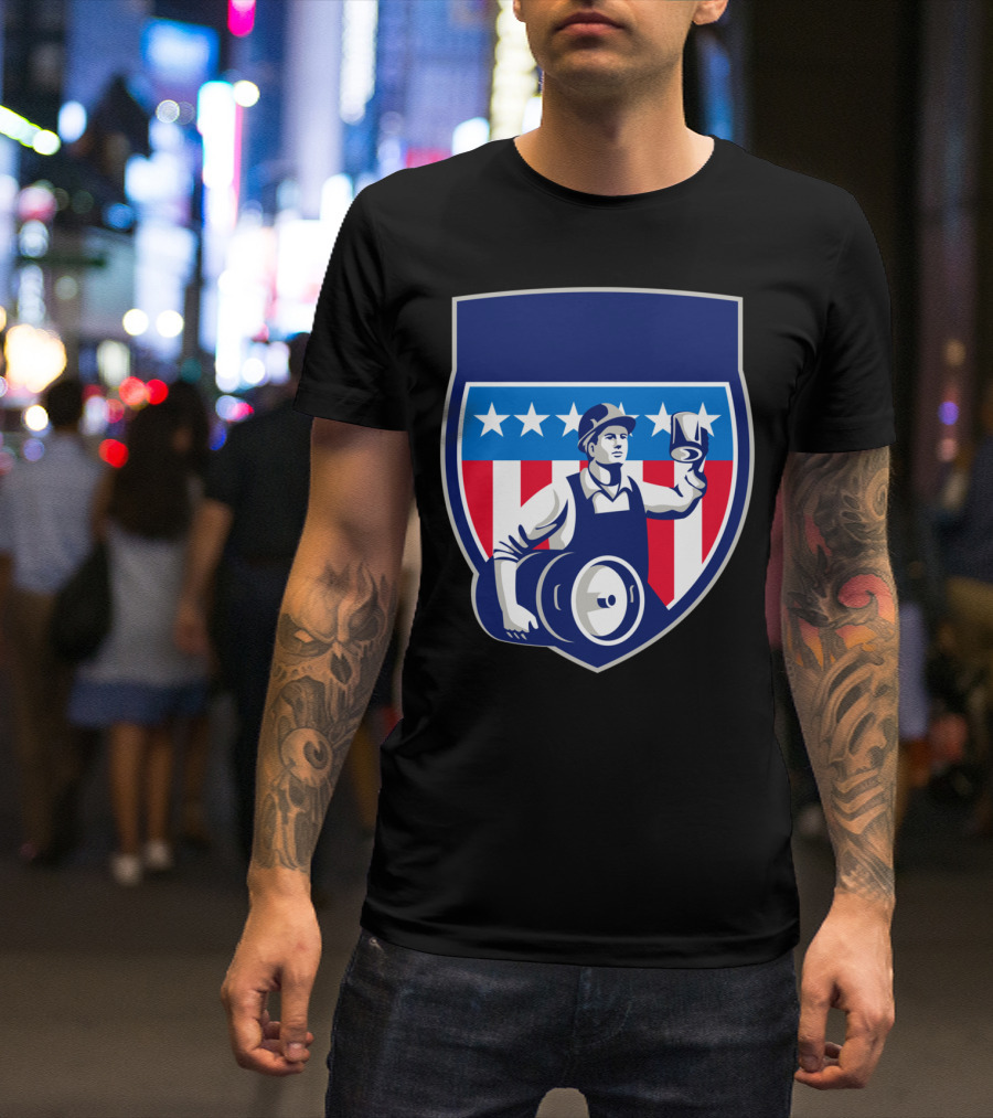 American Construction Worker Beer Keg Stars And Stripes Crest T-Shirt