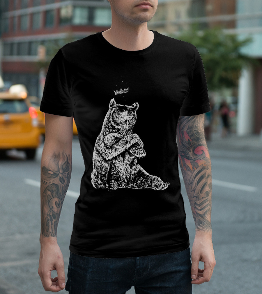 Cool Bear Crown Sunglasses Relaxed Sitting T-Shirt