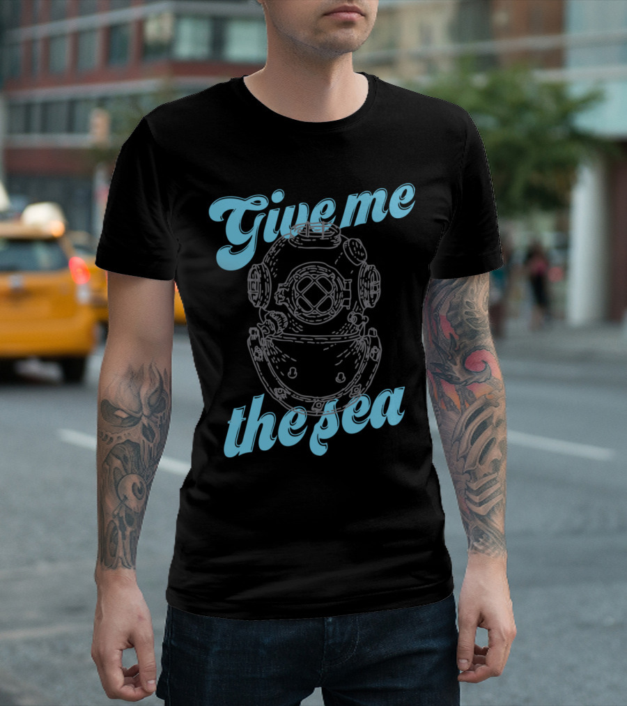 Give Me The Sea Vintage Diving Helmet T-Shirt