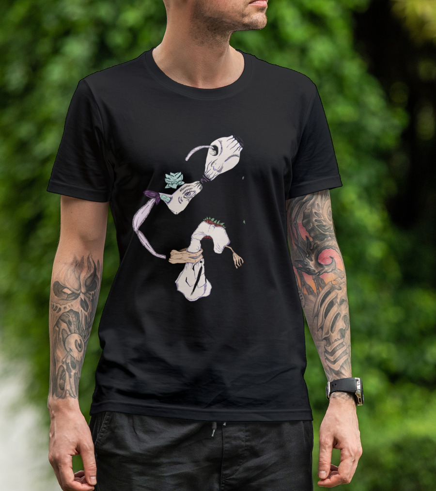 Twisted Links Surreal Faces And Abstract Figures T-Shirt