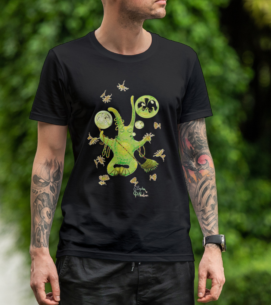 A Hippie Ravlekkian Peaceful Green Creature With Floating Bubbles And Stars By Sophia Medows T-Shirt