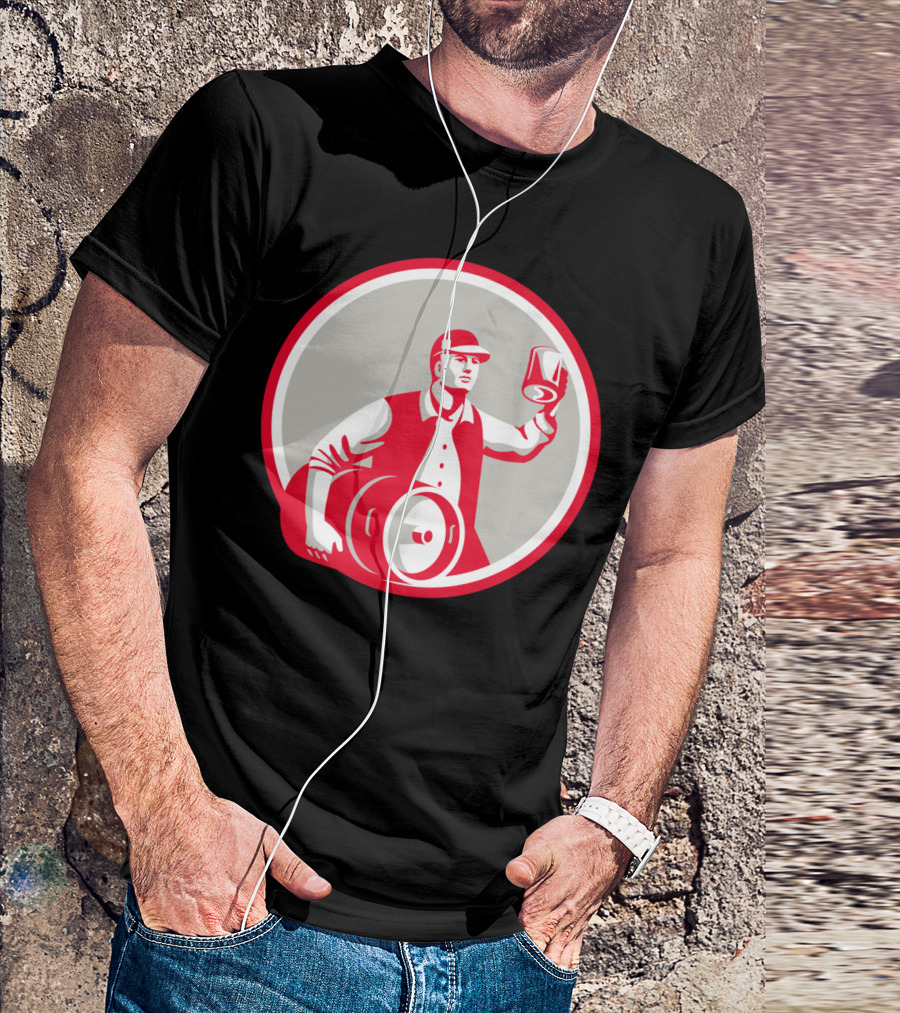 American Worker Beer Toast With Keg In Circle T-Shirt