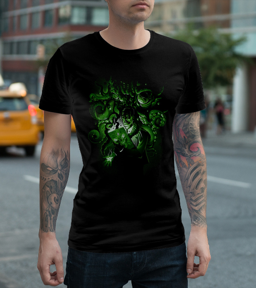 Love Cthulhu Necronomicon Reader with Green Tentacles and Book T-Shirt