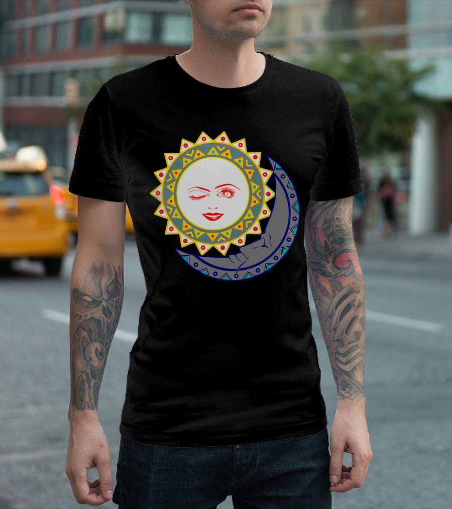 Dia Y Luna Sun Winking Face And Crescent Moon T-Shirt