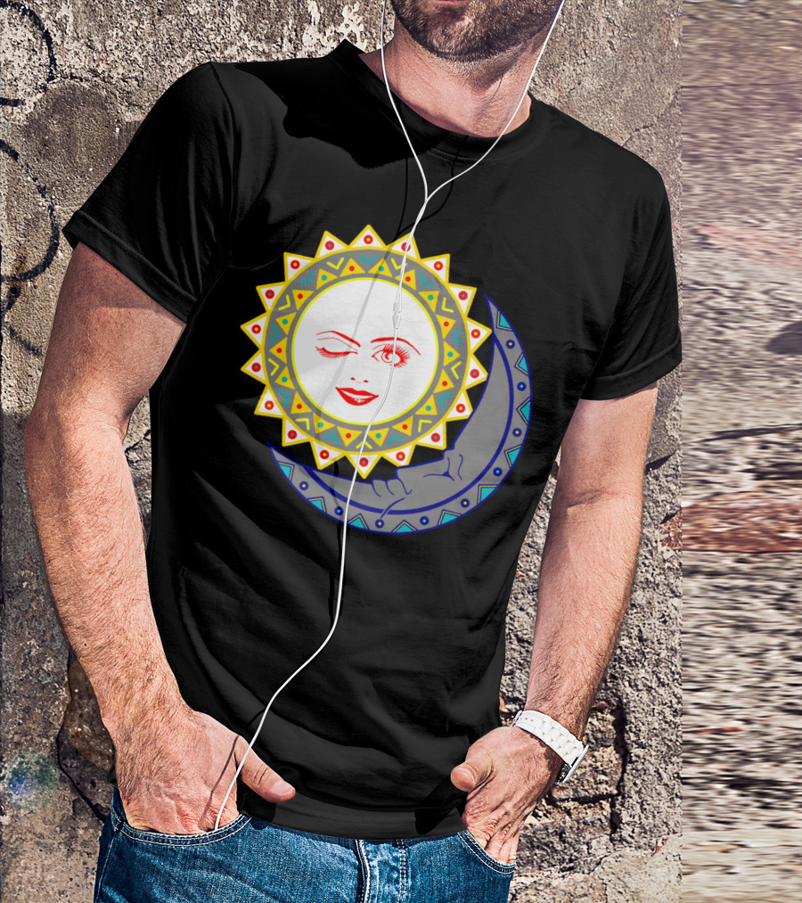 Dia Y Luna Sun Winking Face And Crescent Moon T-Shirt