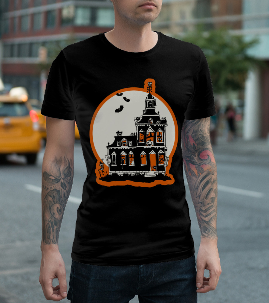 Vintage Style Happy Haunted House with Bats and Pumpkins T-Shirt