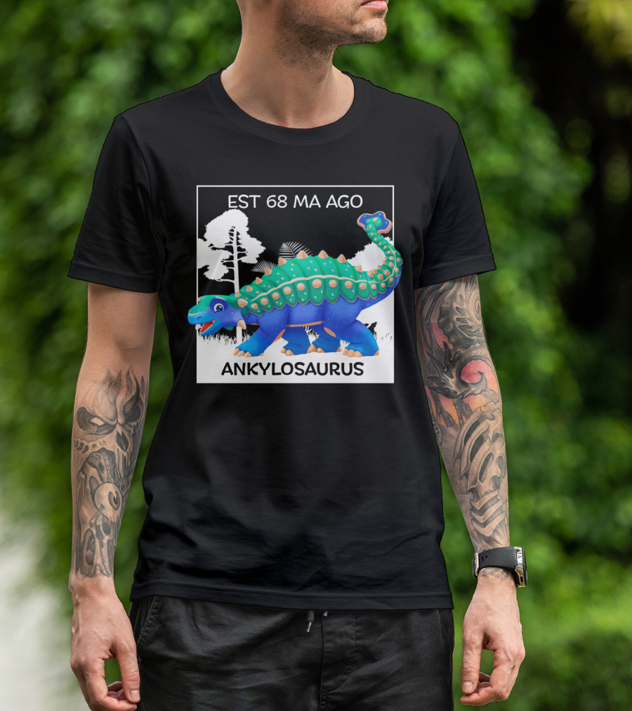 ANKYLOSAURUS EST 68 MA AGO Prehistoric Dinosaur With Tree Background T-Shirt