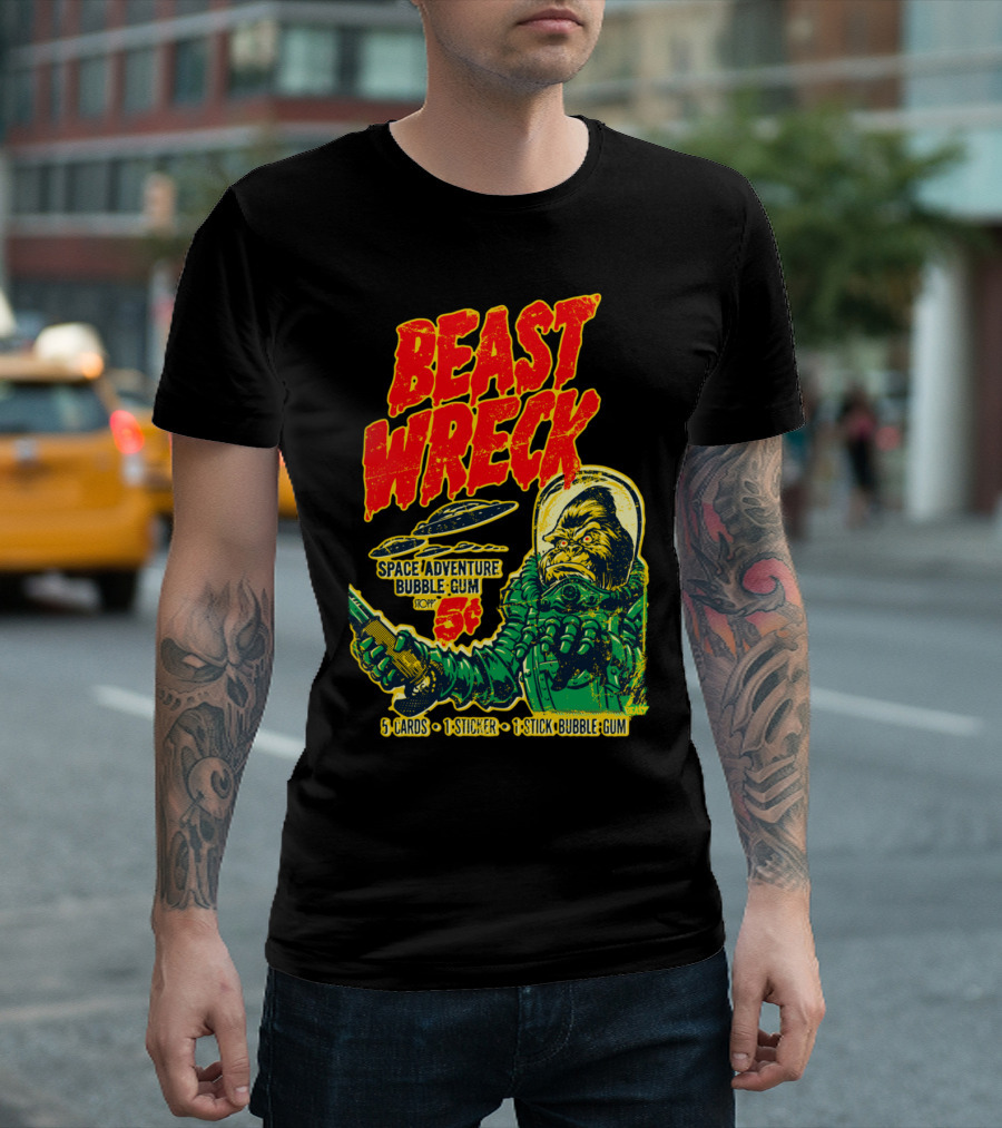 BEAST WRECK SPACE ADVENTURE BUBBLE GUM 5¢ 5 CARDS 1 STICKER 1 STICK BUBBLE GUM T-Shirt