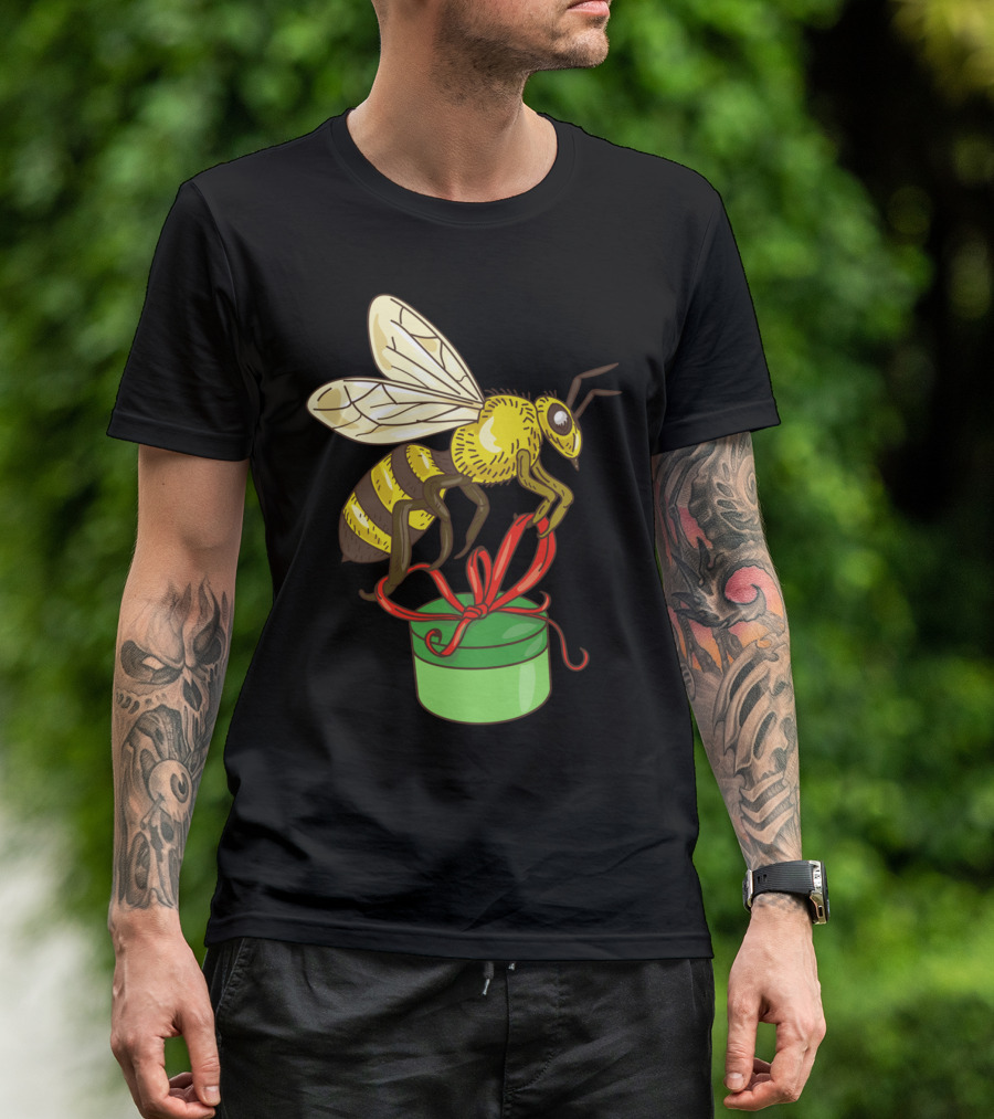 Bee Holding Gift Box Drawing T-Shirt