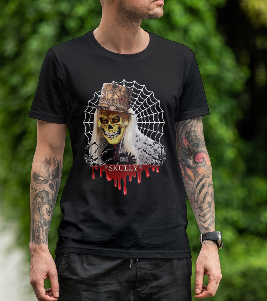 Skully Skeleton In Top Hat With Web And Chains T-Shirt