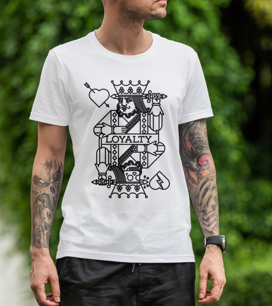 King Of Hearts Loyalty Card Icon With Heart And Lightning Symbols T-Shirt