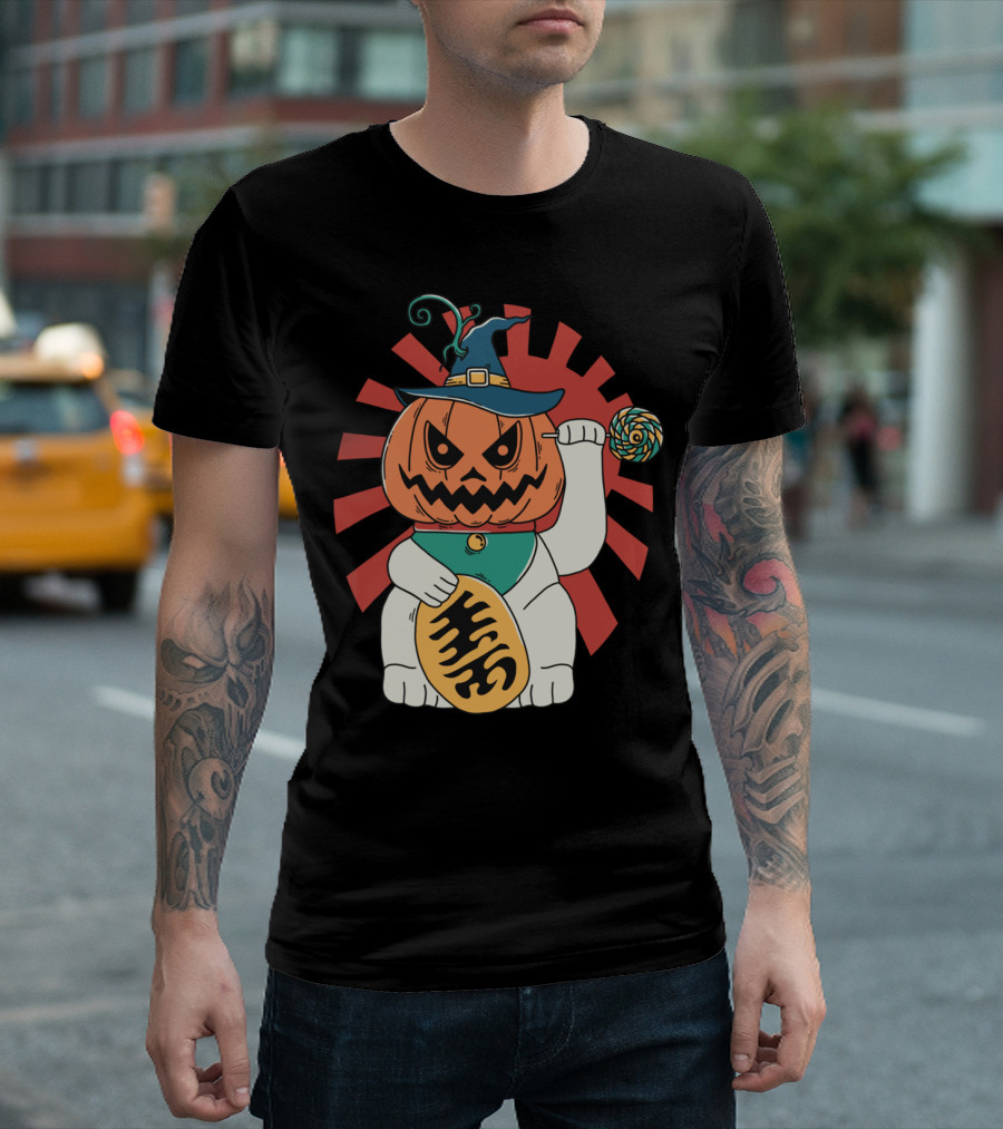 Lucky Japanese Maneki Neko Halloween Pumpkin Wizard Cat T-Shirt