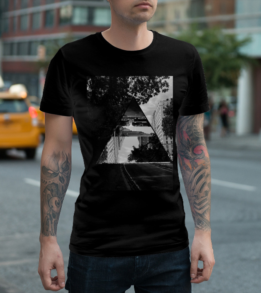 NYC Chaos Urban Reflections Triangular Visuals T-Shirt