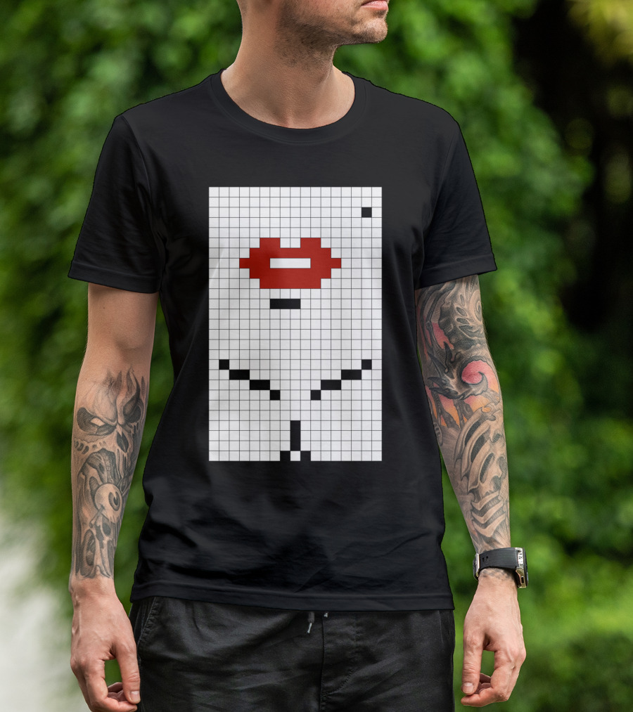 M0nr0e Pixel Lips T-Shirt