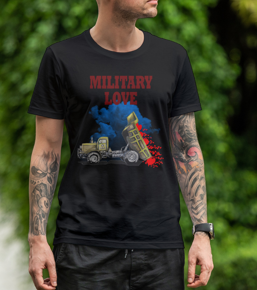 USA Military Love Truck With Hearts And Smoke T-Shirt