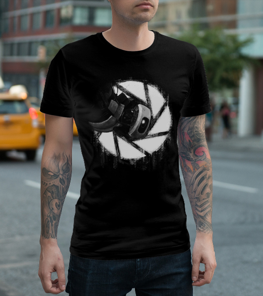 GLaDOS Aperture Science Still Alive T-Shirt