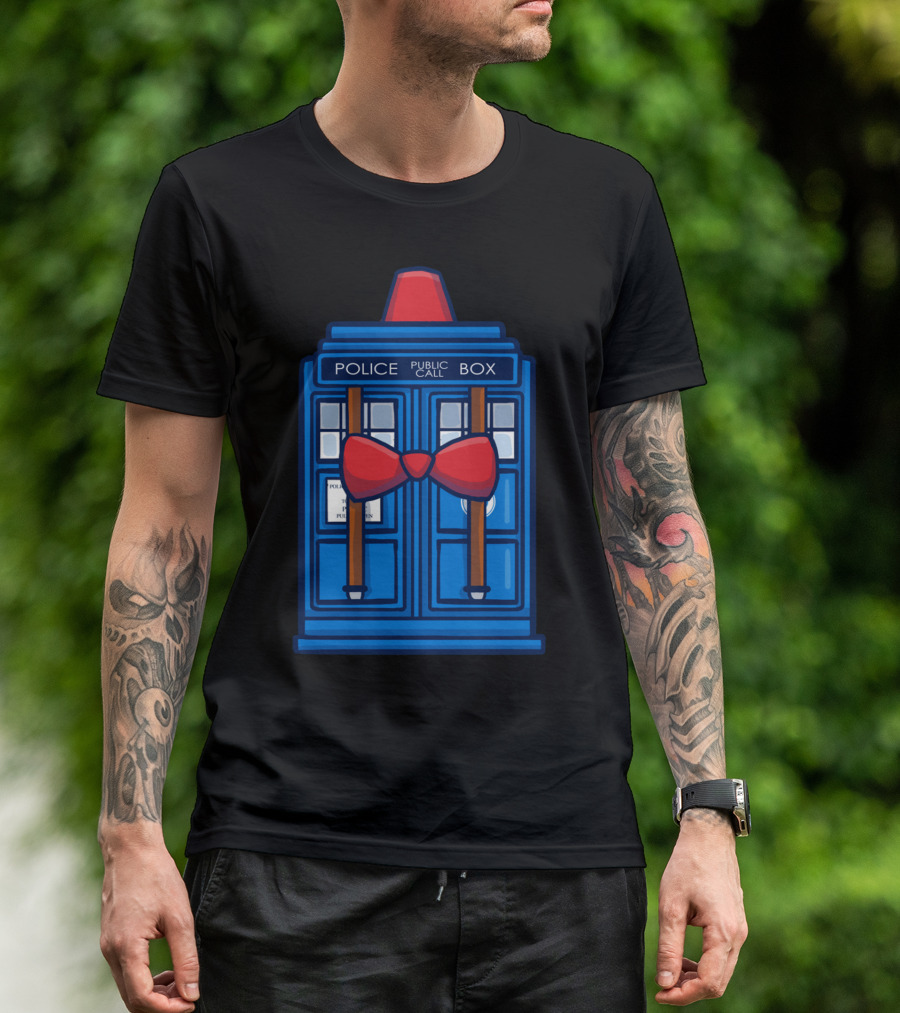 Tardis Police Box With Red Bow Tie Doctor Who 11th Doctor T-Shirt