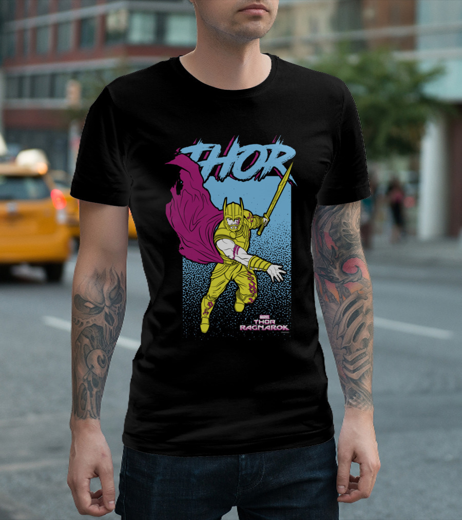 Thor Marvel Ragnarok Retro Comic Style Warrior with Sword and Cape T-Shirt