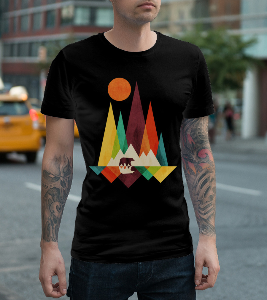 Mountain Bear Geometric Sunset Retro Landscape T-Shirt