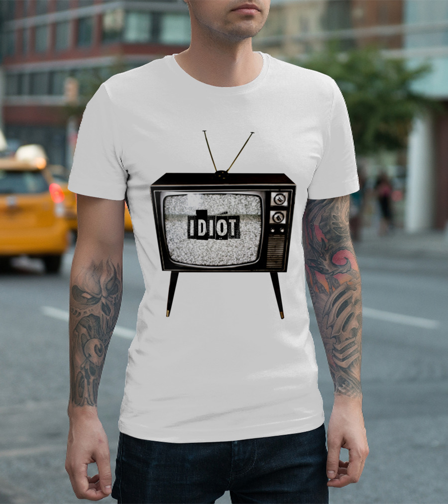 Idiot on Retro TV Static Background T-Shirt