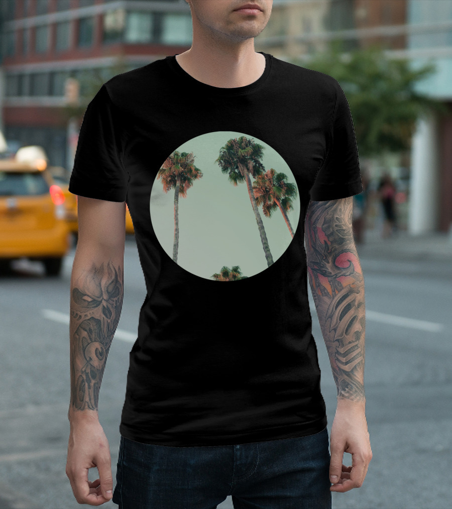 Palm Trees At Sunset Serene Sky Circle T-Shirt