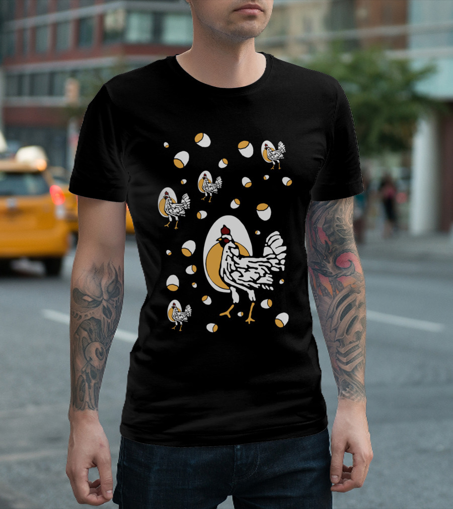Retro Chickens And Eggs Pattern With Vintage Style Chickens And Eggshell Motif T-Shirt