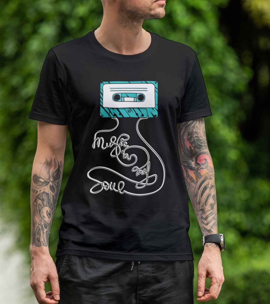 Cassette Motif With Music In My Soul Winding Text T-Shirt