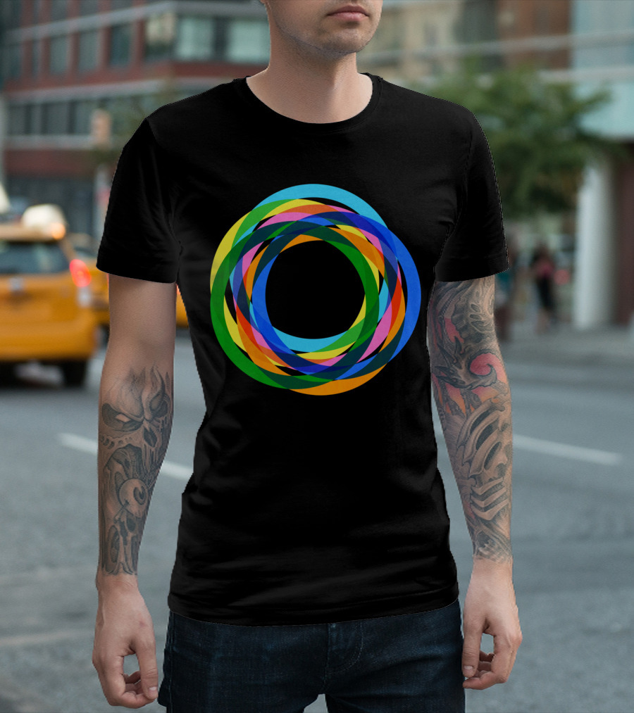 Retro Vibrant Overlapping Rainbow Circles T-Shirt