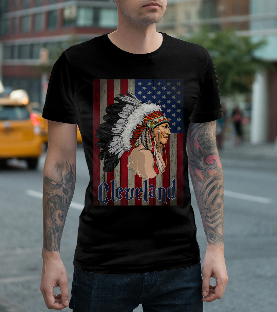 Cleveland Native American Headdress American Flag T-Shirt