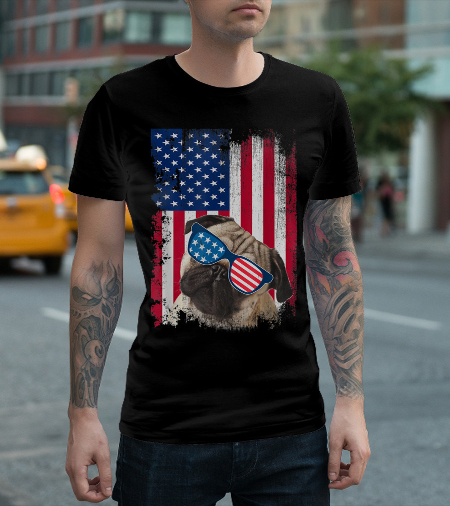Vintage Pug Dog Wearing American USA Flag Sunglasses with USA Flag Background T-Shirt